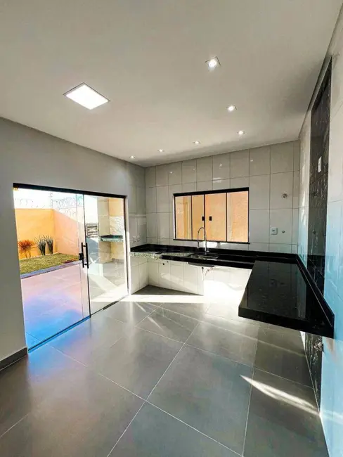 Foto 9 de Casa com 3 quartos à venda, 220m2 em Lourdes, Anapolis - GO