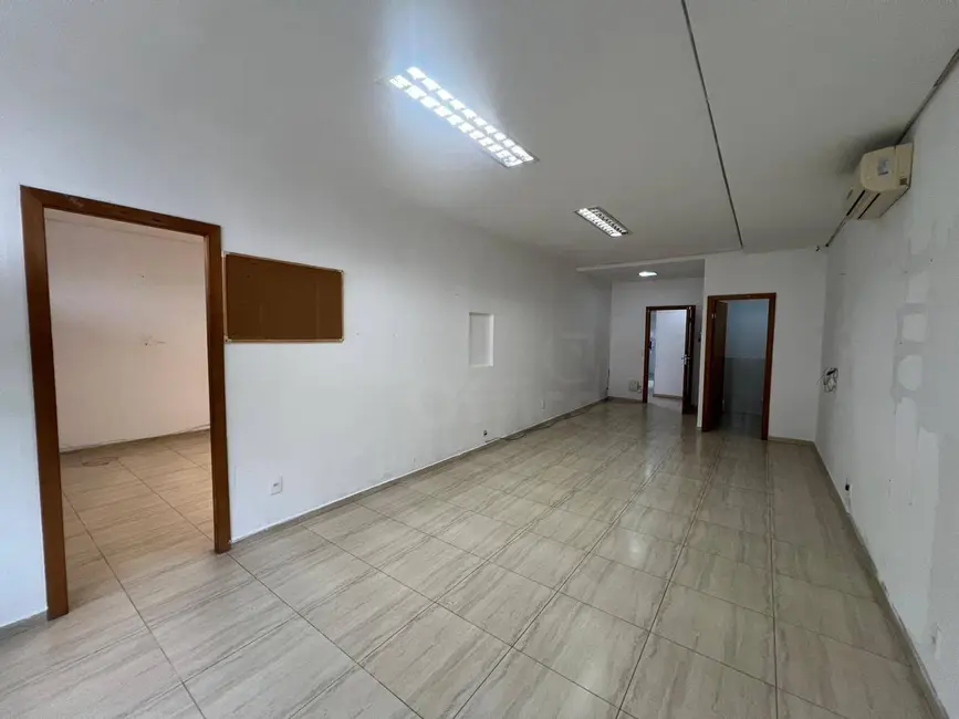 Foto 3 de Sala Comercial para alugar, 185m2 em Setor Central, Anapolis - GO