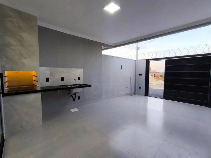 Foto 3 de Casa com 2 quartos à venda, 100m2 em Anapolis - GO