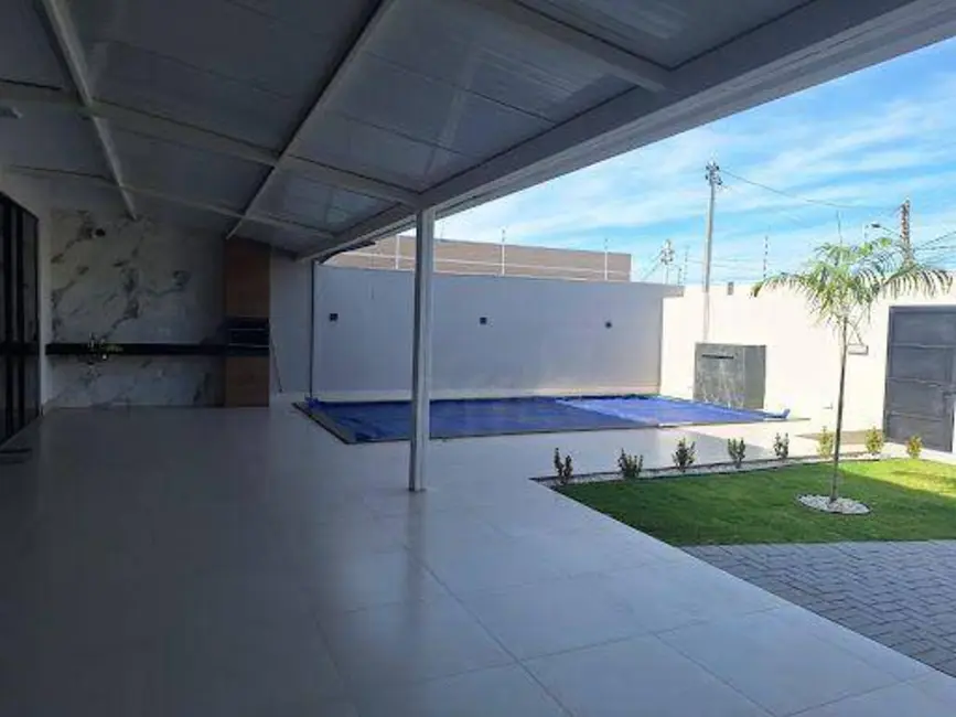 Sobrado com 3 quartos à venda, 240m2 em Alto da Bela Vista, Anapolis - GO - imagem 3 Foto 3 de Sobrado com 3 quartos à venda, 240m2 em Alto da Bela Vista, Anapolis - GO