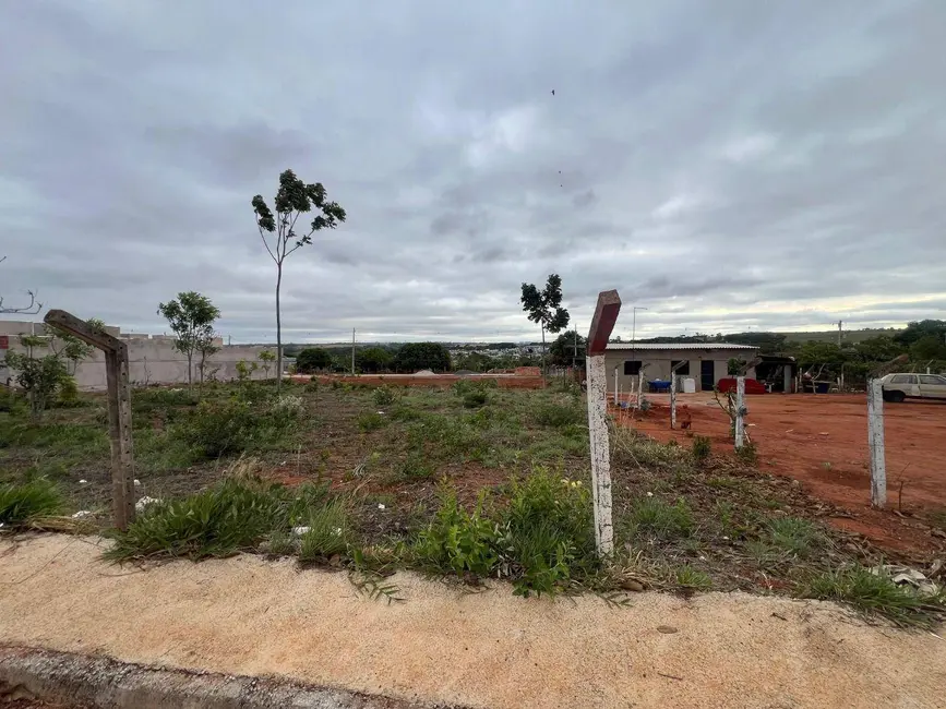 Foto 2 de Terreno / Lote à venda, 360m2 em Jardim Luzitano, Anapolis - GO