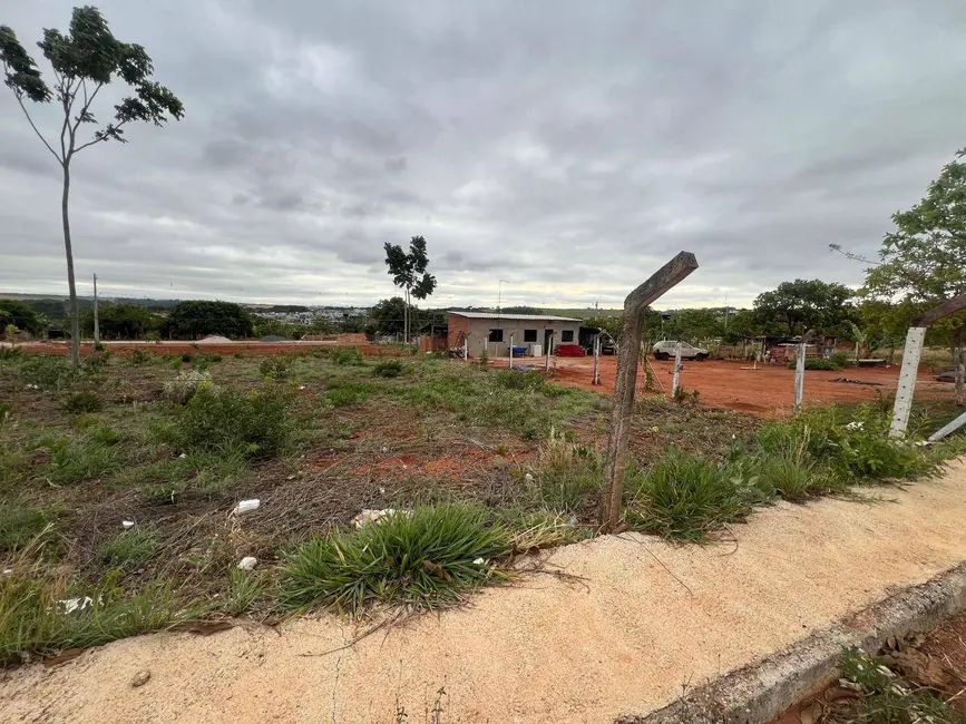 Foto 3 de Terreno / Lote à venda, 360m2 em Jardim Luzitano, Anapolis - GO