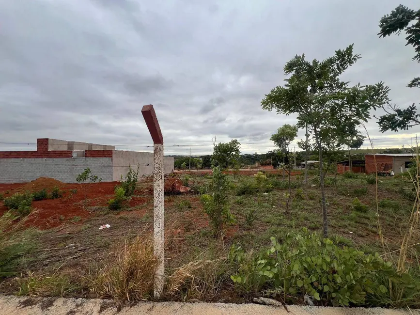 Foto 2 de Terreno / Lote à venda, 360m2 em Jardim Luzitano, Anapolis - GO