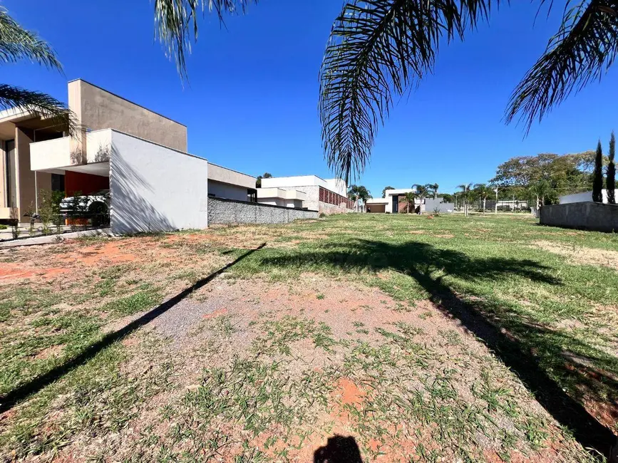 Foto 2 de Terreno / Lote à venda, 360m2 em Anapolis - GO