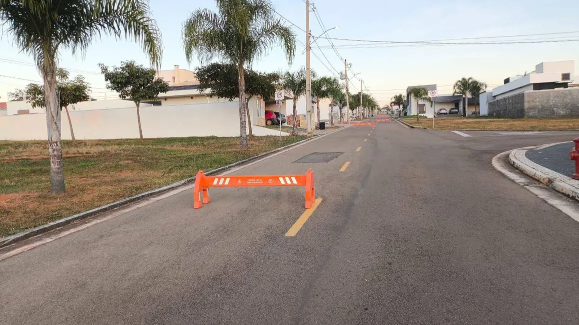 Foto 5 de Terreno / Lote à venda, 360m2 em Anapolis - GO