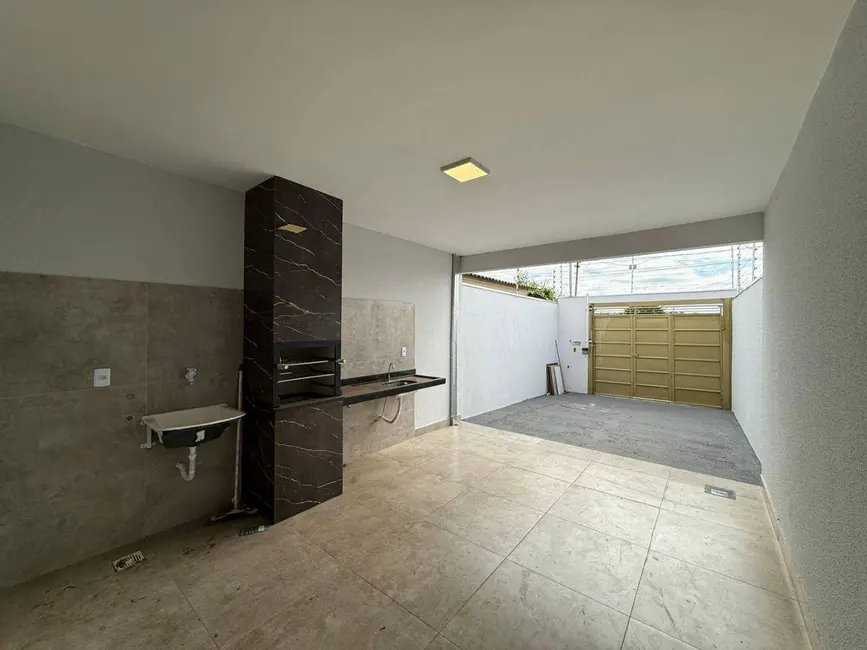 Foto 4 de Casa com 3 quartos à venda, 130m2 em Anapolis - GO