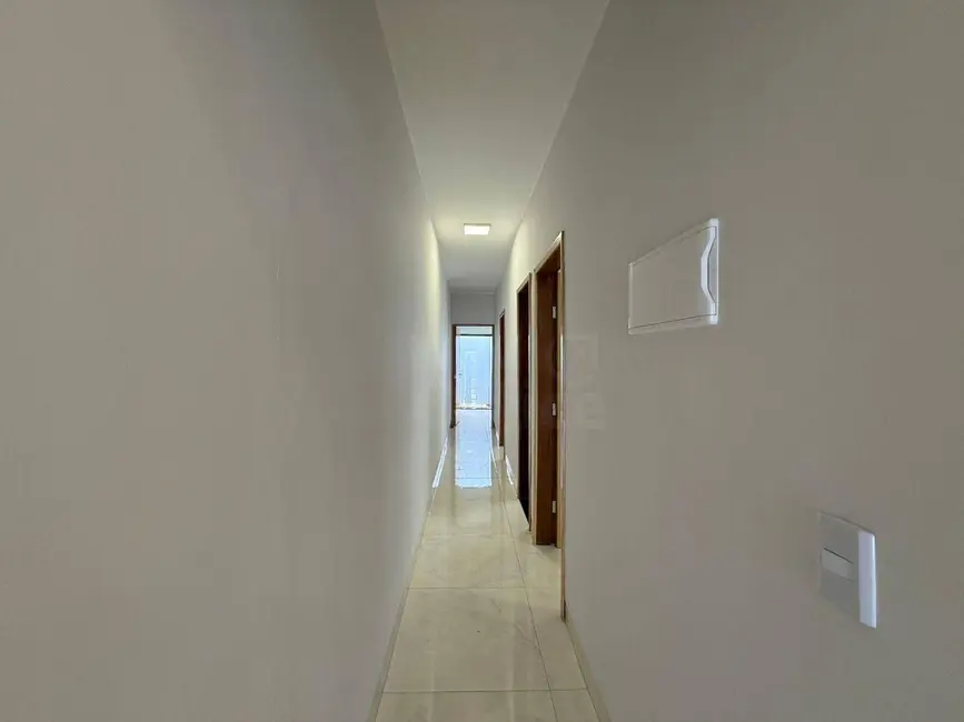 Foto 9 de Casa com 3 quartos à venda, 130m2 em Anapolis - GO