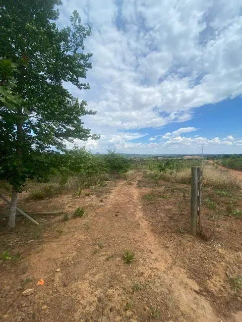Foto 1 de Terreno / Lote à venda, 20000m2 em Abadiania - GO