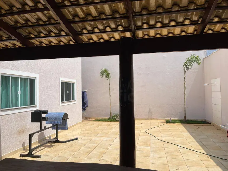 Casa com 3 quartos à venda, 300m2 em Residencial Villa Bella, Anapolis - GO - imagem 4 Foto 4 de Casa com 3 quartos à venda, 300m2 em Residencial Villa Bella, Anapolis - GO