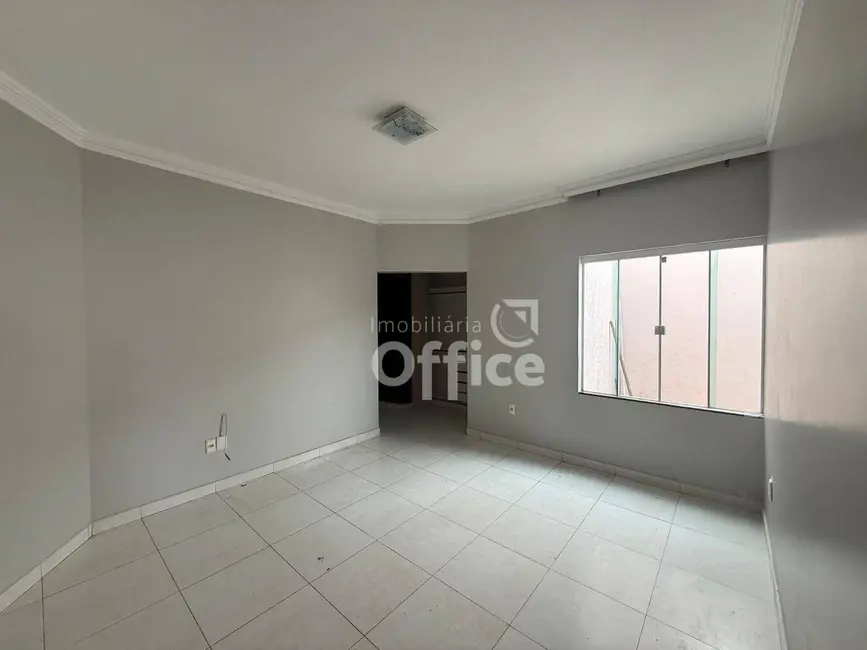 Foto 8 de Casa com 3 quartos à venda, 300m2 em Residencial Villa Bella, Anapolis - GO