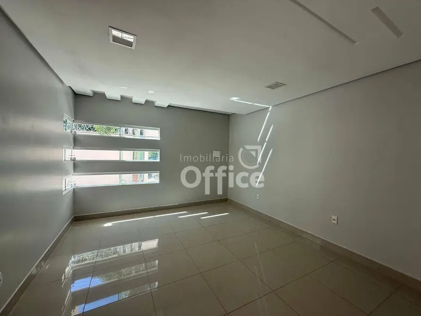Foto 5 de Casa com 3 quartos à venda, 300m2 em Residencial Villa Bella, Anapolis - GO