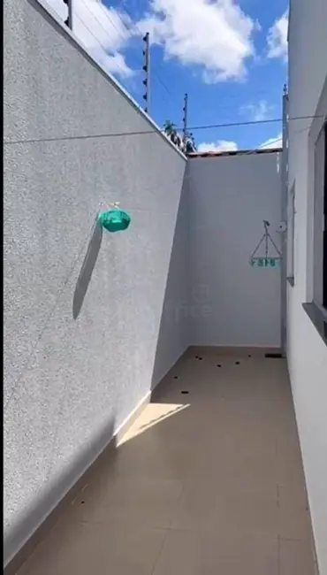 Casa com 3 quartos à venda, 200m2 em Setor Santa Clara, Anapolis - GO - imagem 4 Foto 4 de Casa com 3 quartos à venda, 200m2 em Setor Santa Clara, Anapolis - GO