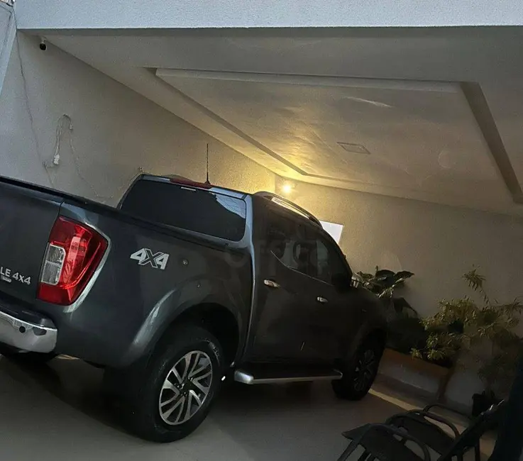 Casa com 3 quartos à venda, 200m2 em Setor Santa Clara, Anapolis - GO - imagem 2 Foto 2 de Casa com 3 quartos à venda, 200m2 em Setor Santa Clara, Anapolis - GO