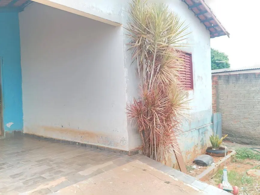 Foto 1 de Casa com 2 quartos à venda, 180m2 em Adriana Parque, Anapolis - GO