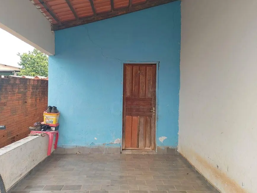 Foto 2 de Casa com 2 quartos à venda, 180m2 em Adriana Parque, Anapolis - GO