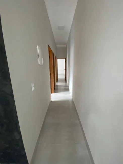 Casa com 3 quartos à venda, 150m2 em Bandeiras, Anapolis - GO - imagem 7 Foto 7 de Casa com 3 quartos à venda, 150m2 em Bandeiras, Anapolis - GO