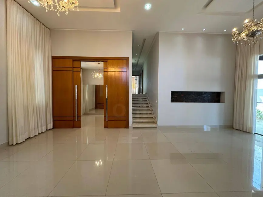 Foto 6 de Casa de Condomínio com 3 quartos para alugar, 494m2 em Residencial Anaville, Anapolis - GO