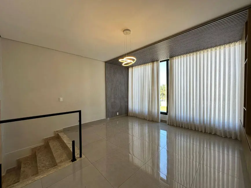 Foto 8 de Casa de Condomínio com 3 quartos para alugar, 494m2 em Residencial Anaville, Anapolis - GO