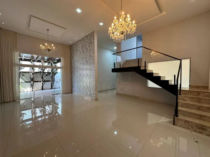 Foto 3 de Casa de Condomínio com 3 quartos para alugar, 494m2 em Residencial Anaville, Anapolis - GO