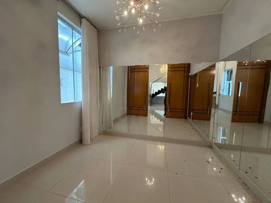 Foto 7 de Casa de Condomínio com 3 quartos para alugar, 494m2 em Residencial Anaville, Anapolis - GO