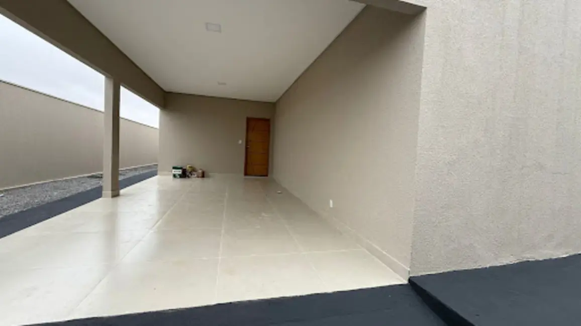 Casa com 3 quartos à venda, 300m2 em Residencial Ildefonso Limírio, Anapolis - GO - imagem 3 Foto 3 de Casa com 3 quartos à venda, 300m2 em Residencial Ildefonso Limírio, Anapolis - GO
