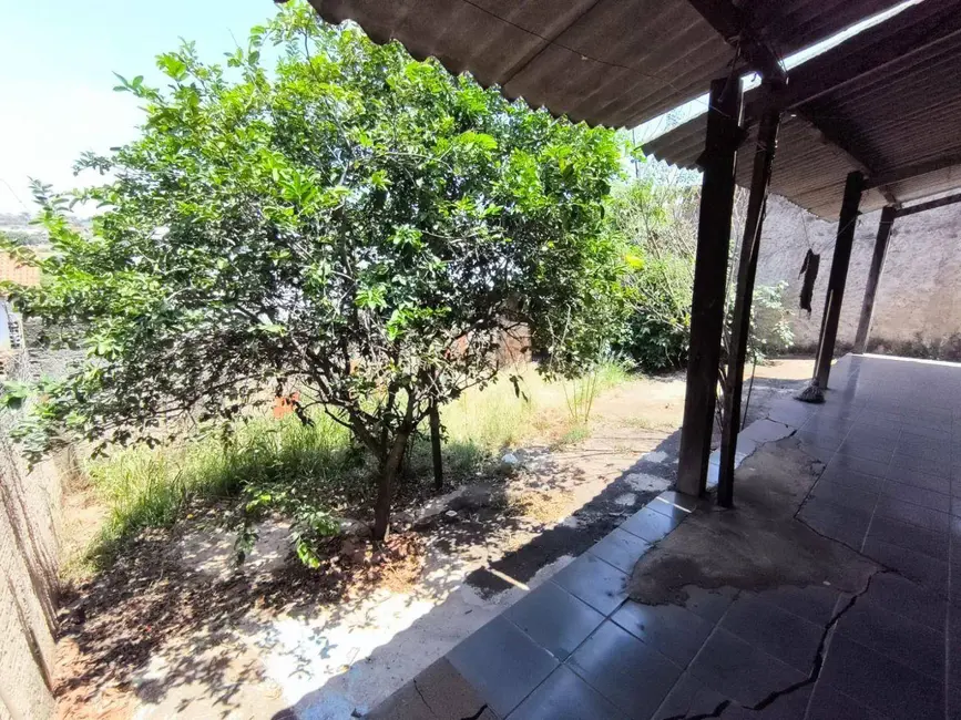 Casa com 3 quartos à venda, 300m2 em Jardim Alexandrina, Anapolis - GO - imagem 3 Foto 3 de Casa com 3 quartos à venda, 300m2 em Jardim Alexandrina, Anapolis - GO