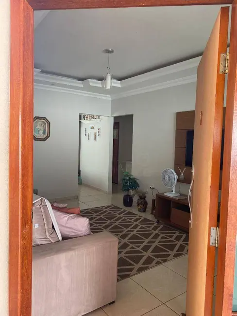 Foto 8 de Casa com 3 quartos à venda, 360m2 em Residencial Vale do Sol, Anapolis - GO