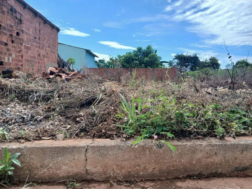 Foto 9 de Terreno / Lote à venda, 200m2 em Petrolina De Goias - GO