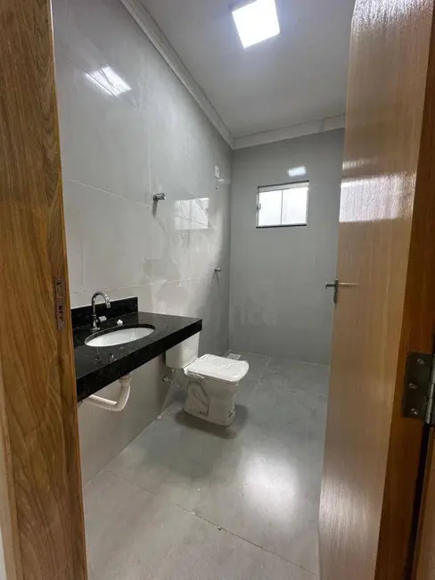 Casa com 3 quartos à venda, 150m2 em Anapolis - GO - imagem 2 Foto 2 de Casa com 3 quartos à venda, 150m2 em Anapolis - GO