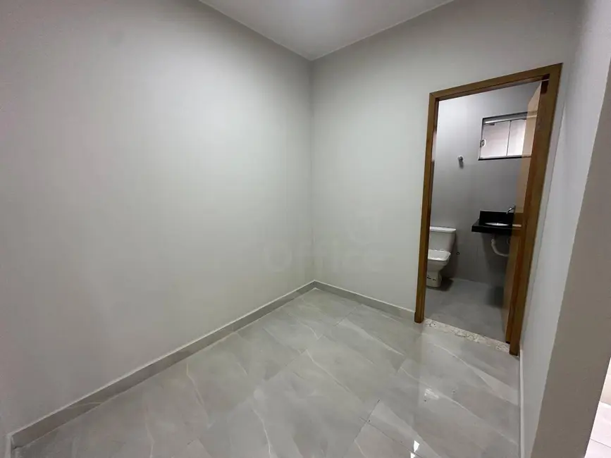 Casa com 3 quartos à venda, 150m2 em Anapolis - GO - imagem 6 Foto 6 de Casa com 3 quartos à venda, 150m2 em Anapolis - GO