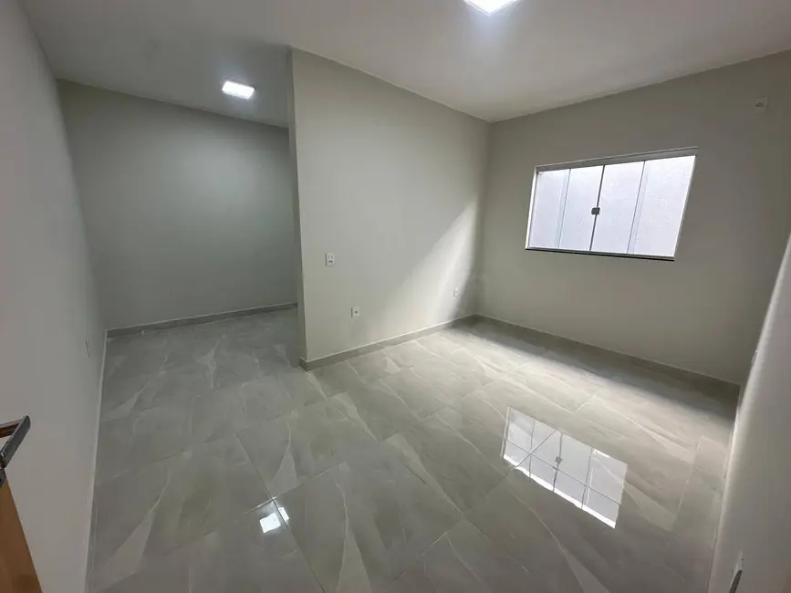 Casa com 3 quartos à venda, 150m2 em Anapolis - GO - imagem 3 Foto 3 de Casa com 3 quartos à venda, 150m2 em Anapolis - GO