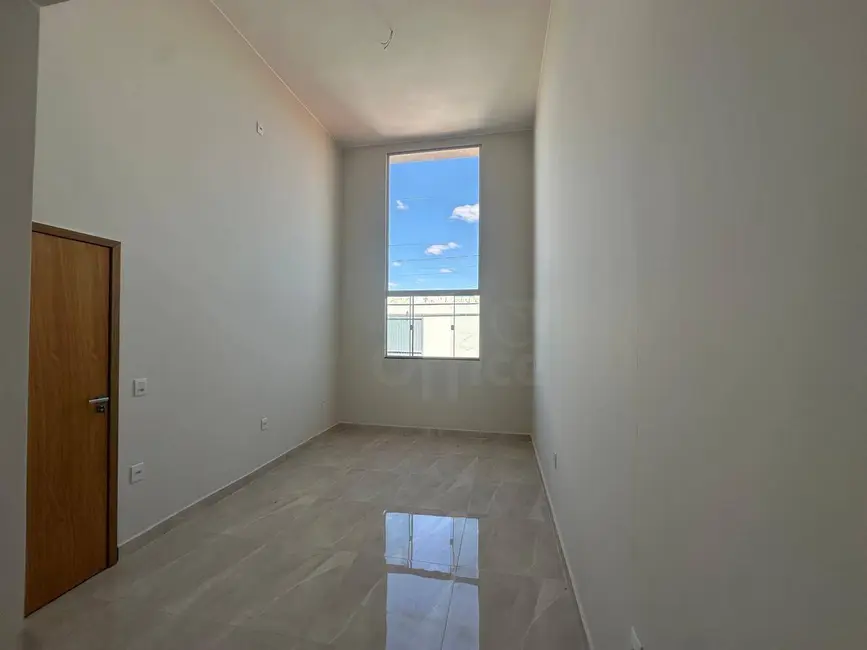Casa com 3 quartos à venda, 150m2 em Anapolis - GO - imagem 1 Foto 1 de Casa com 3 quartos à venda, 150m2 em Anapolis - GO