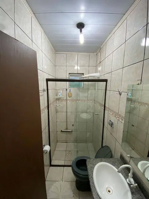 Chácara com 3 quartos à venda, 1360m2 em Jardim Progresso, Anapolis - GO - imagem 5 Foto 5 de Chácara com 3 quartos à venda, 1360m2 em Jardim Progresso, Anapolis - GO