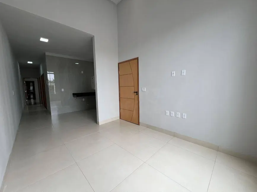 Foto 3 de Casa com 3 quartos à venda, 150m2 em Residencial Vale do Sol, Anapolis - GO