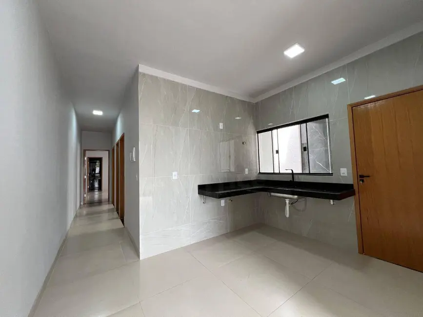 Foto 4 de Casa com 3 quartos à venda, 150m2 em Residencial Vale do Sol, Anapolis - GO