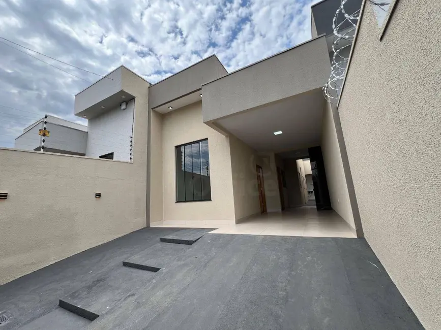 Foto 1 de Casa com 3 quartos à venda, 150m2 em Residencial Vale do Sol, Anapolis - GO