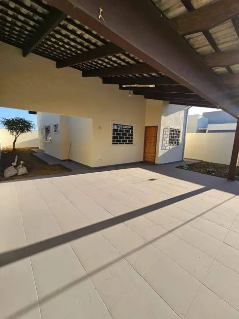 Foto 2 de Casa com 3 quartos à venda, 300m2 em Residencial Vale do Sol, Anapolis - GO