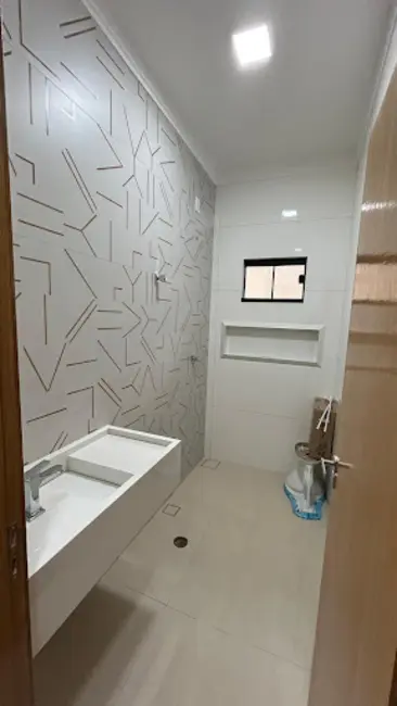 Foto 2 de Casa com 3 quartos à venda, 150m2 em Anapolis - GO