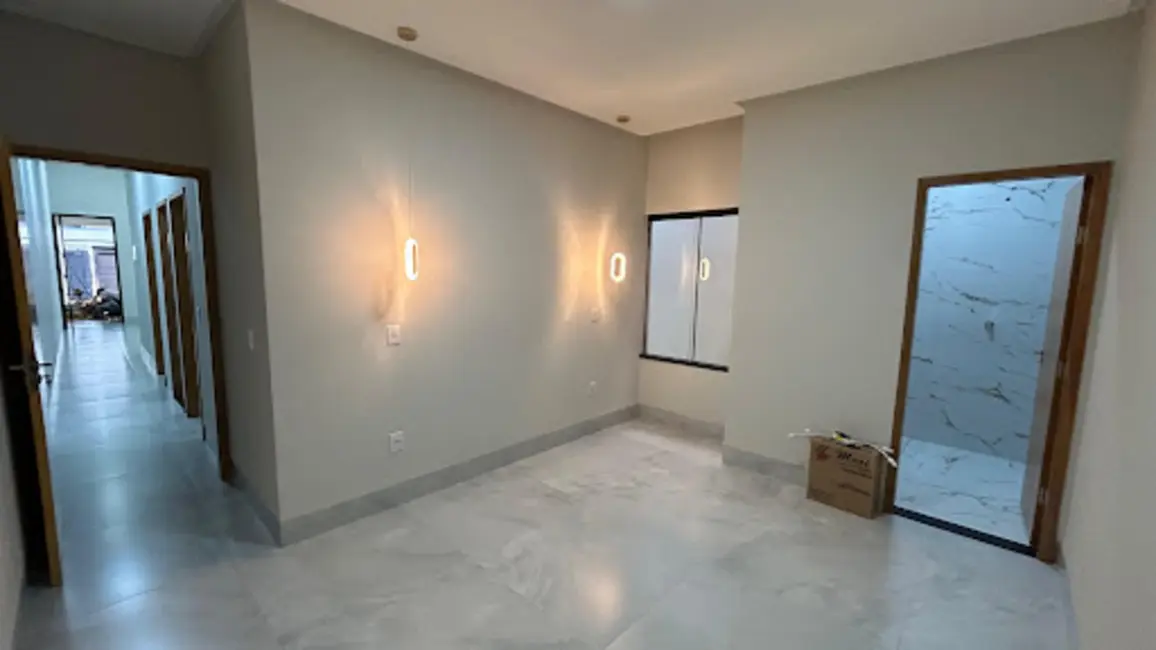 Foto 9 de Casa com 3 quartos à venda, 150m2 em Anapolis - GO