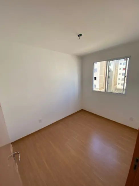 Foto 5 de Apartamento com 2 quartos à venda, 43m2 em Vila Jaiara, Anapolis - GO