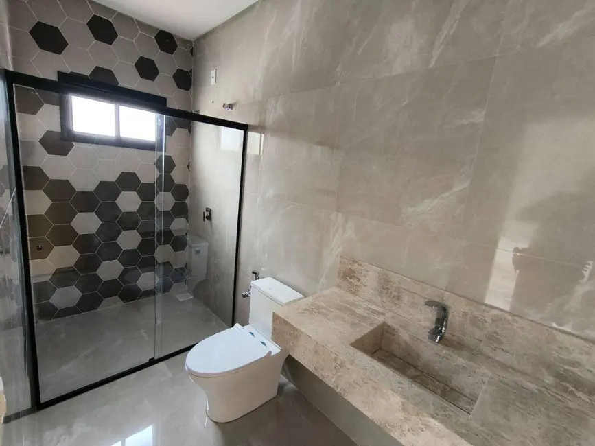 Foto 5 de Sobrado com 4 quartos à venda, 360m2 em Anapolis - GO