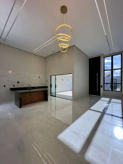 Foto 6 de Casa com 3 quartos à venda, 225m2 em Anápolis City, Anapolis - GO