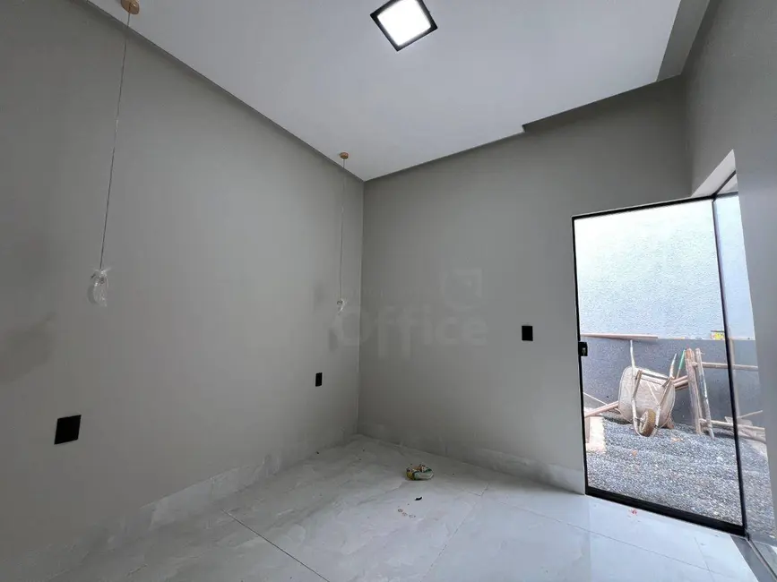 Casa com 3 quartos à venda, 225m2 em Anápolis City, Anapolis - GO - imagem 6 Foto 6 de Casa com 3 quartos à venda, 225m2 em Anápolis City, Anapolis - GO