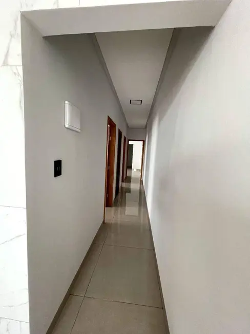 Foto 4 de Casa com 3 quartos à venda, 150m2 em Anapolis - GO