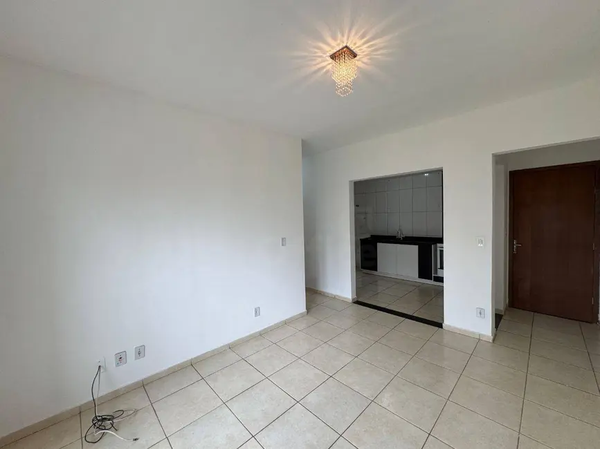 Foto 4 de Apartamento com 2 quartos para alugar, 58m2 em Vila Santa Isabel, Anapolis - GO