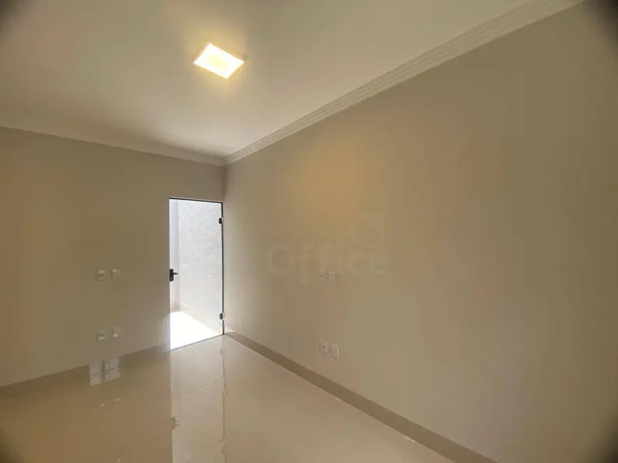 Casa com 2 quartos à venda, 100m2 em Anapolis - GO - imagem 3 Foto 3 de Casa com 2 quartos à venda, 100m2 em Anapolis - GO