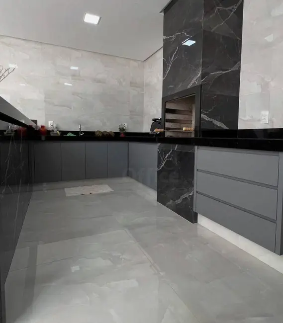 Foto 5 de Sobrado com 4 quartos à venda, 320m2 em Alvorada, Anapolis - GO