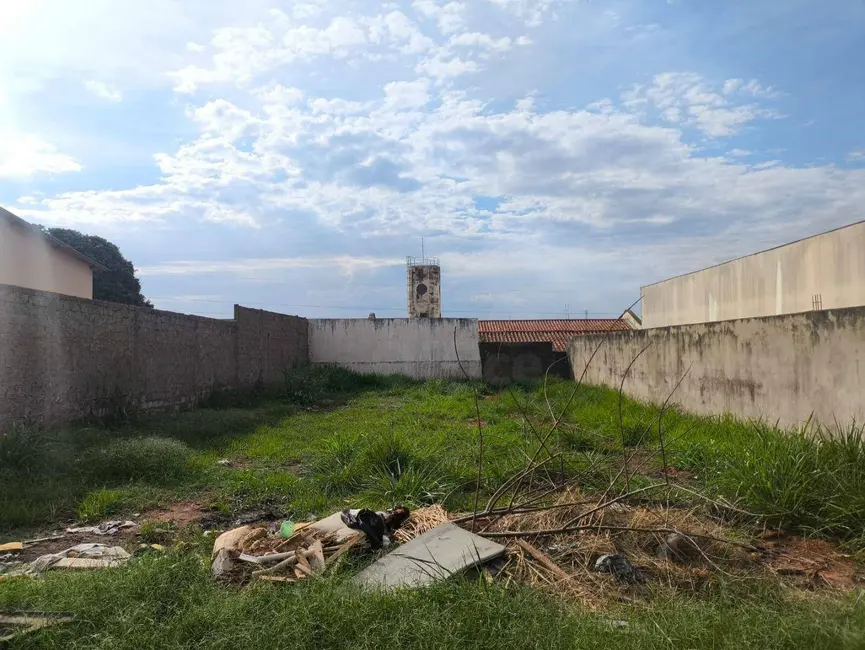 Foto 5 de Terreno / Lote à venda, 300m2 em Jardim dos Ipês, Anapolis - GO