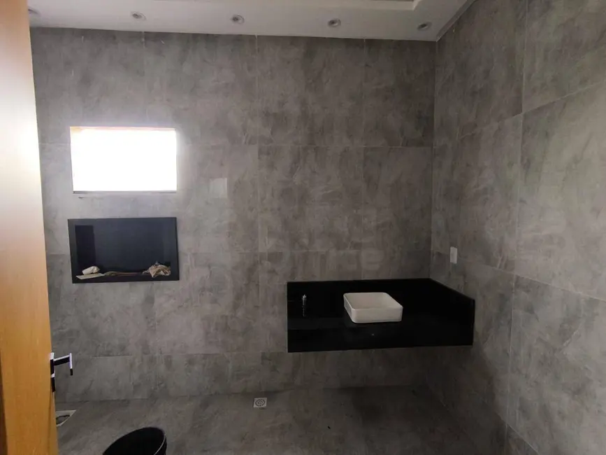 Foto 4 de Casa de Condomínio com 3 quartos à venda, 360m2 em Anapolis - GO