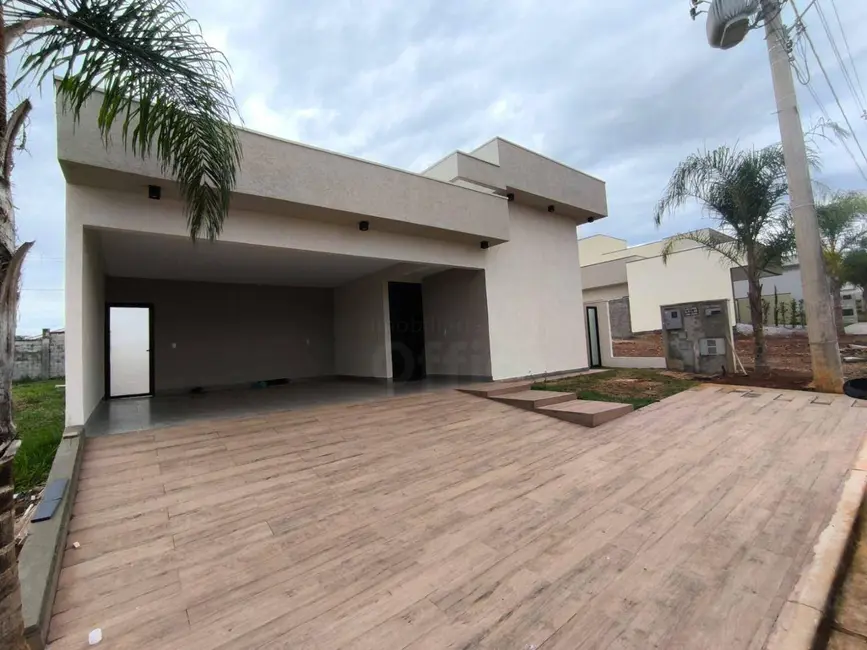 Foto 1 de Casa de Condomínio com 3 quartos à venda, 360m2 em Anapolis - GO